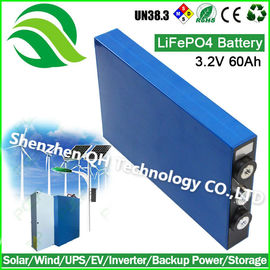 China Célula de baterías solar prismática del almacenamiento 3.2V 60Ah LiFePO4 del poder más elevado recargable de la batería de LFP proveedor